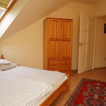 Balatonalmadi, Matyas Kiraly Nyaralo * Balatonalmádi