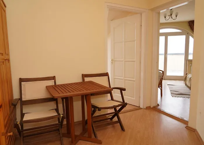 Balatonalmadi, Matyas Kiraly Nyaralo アパート *